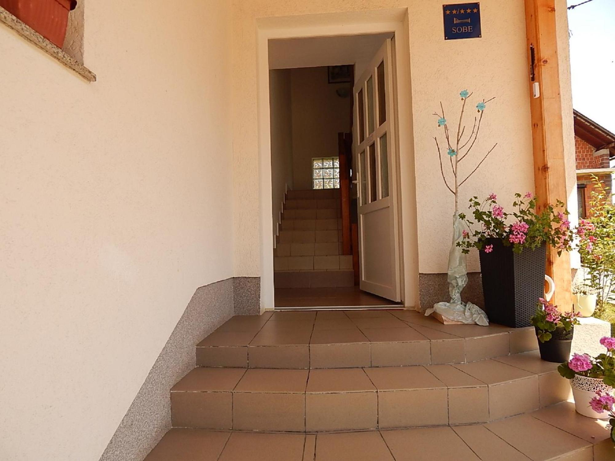 House Bicanic Seliste Dreznicko Exterior photo